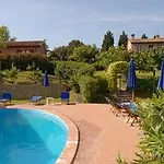 Hotel apartamentowy Tenuta Badia Paciano