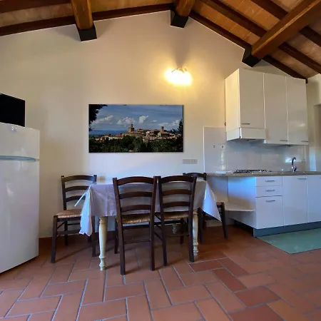 Tenuta Badia Ξενοδοχείο με διαμερίσματα 4*